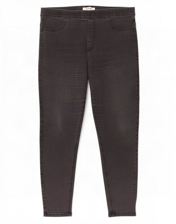 Marks & Spencer Ženske skraćene traperice Jegging UK 14 Large W32 L24 Crne
