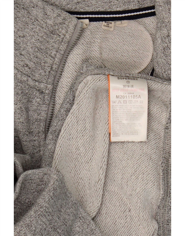Superdry muška majica s izrezom i velikim sivim pamukom