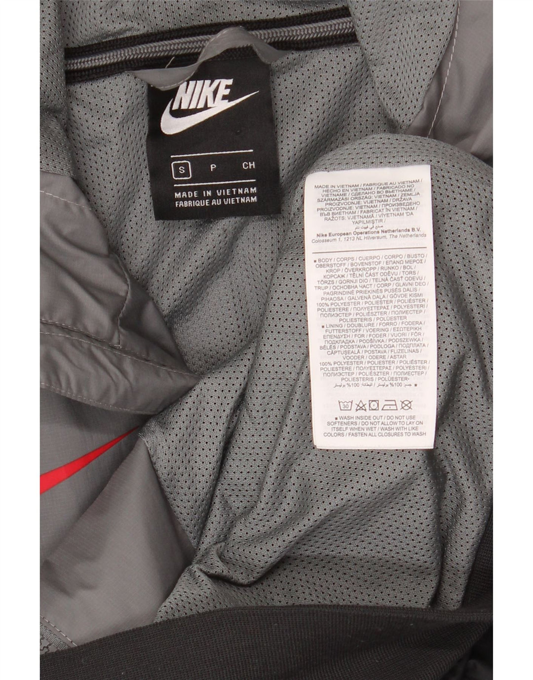 Nike muški pulover s kapuljačom Liverpool, mali crni poliester u boji