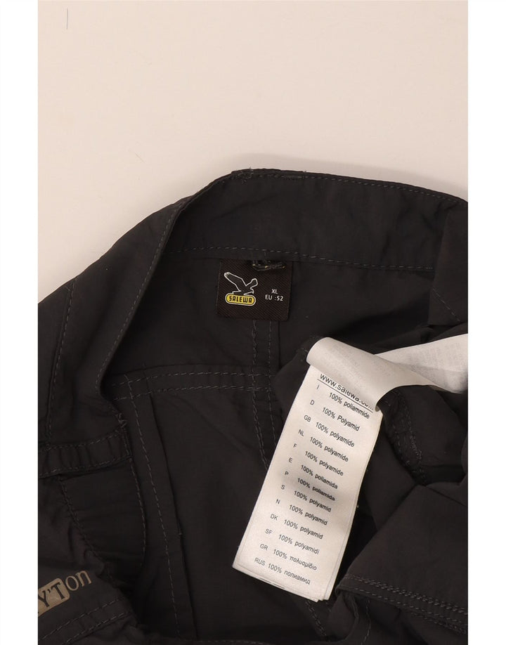 SALEWA muške kargo kratke hlače IT 52 XL W38 sivi poliamid