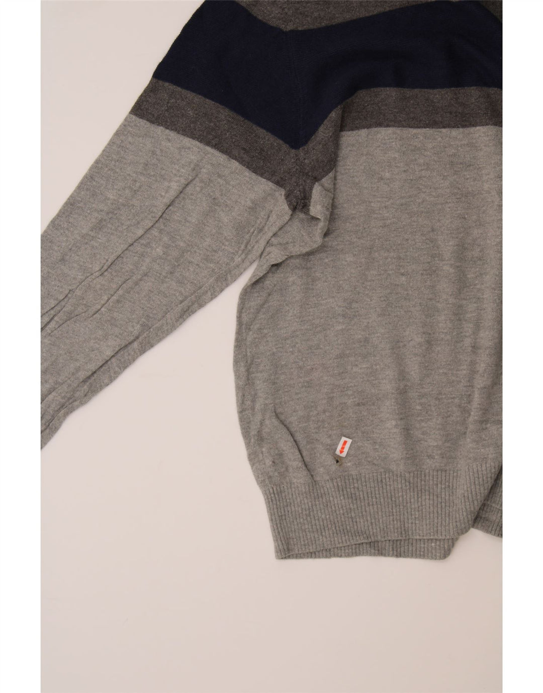 IZOD Mens Crew Neck Jumper Sweater Large Grey Colourblock Cotton Vintage Izod and Second-Hand Izod from Messina Hembry 