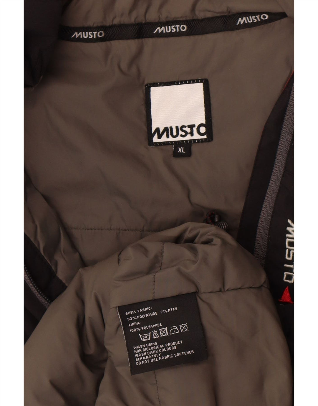 Musto podstavljena muška jakna UK 42 XL od crnog poliamida