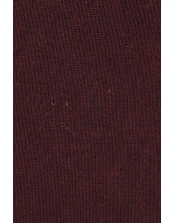 FAT FACE Veliki muški džemper s izrezom i bordo pamukom