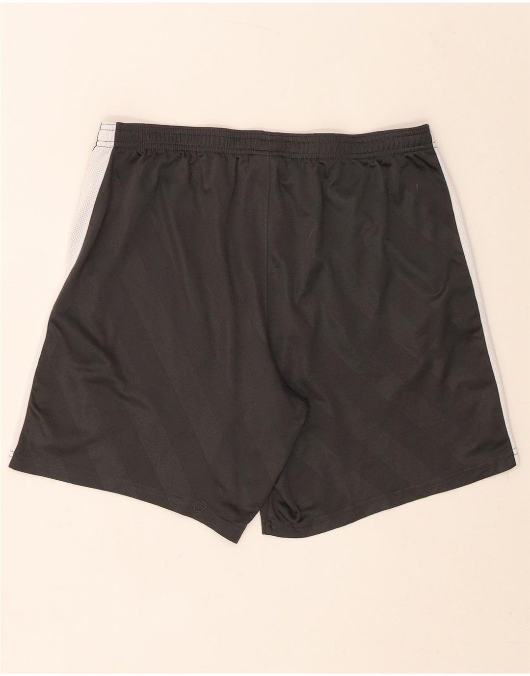 NIKE Mens Dri Fit Graphic Sport Shorts Large  Grey Colourblock Polyester Vintage Nike and Second-Hand Nike from Messina Hembry 