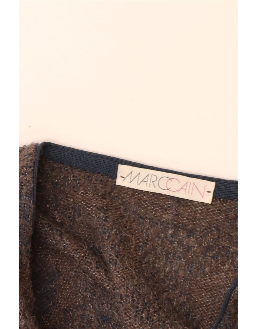 MARCCAIN Muški džemper s V-izrezom XL smeđe geometrijske vune