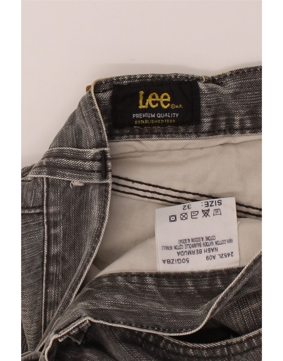 LEE Mens Nash Denim Shorts W32 Medium Grey Cotton Vintage Lee and Second-Hand Lee from Messina Hembry 