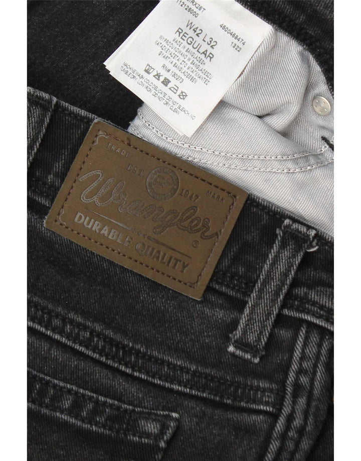 Wrangler muške obične ravne traperice W42 L32 sivi pamuk