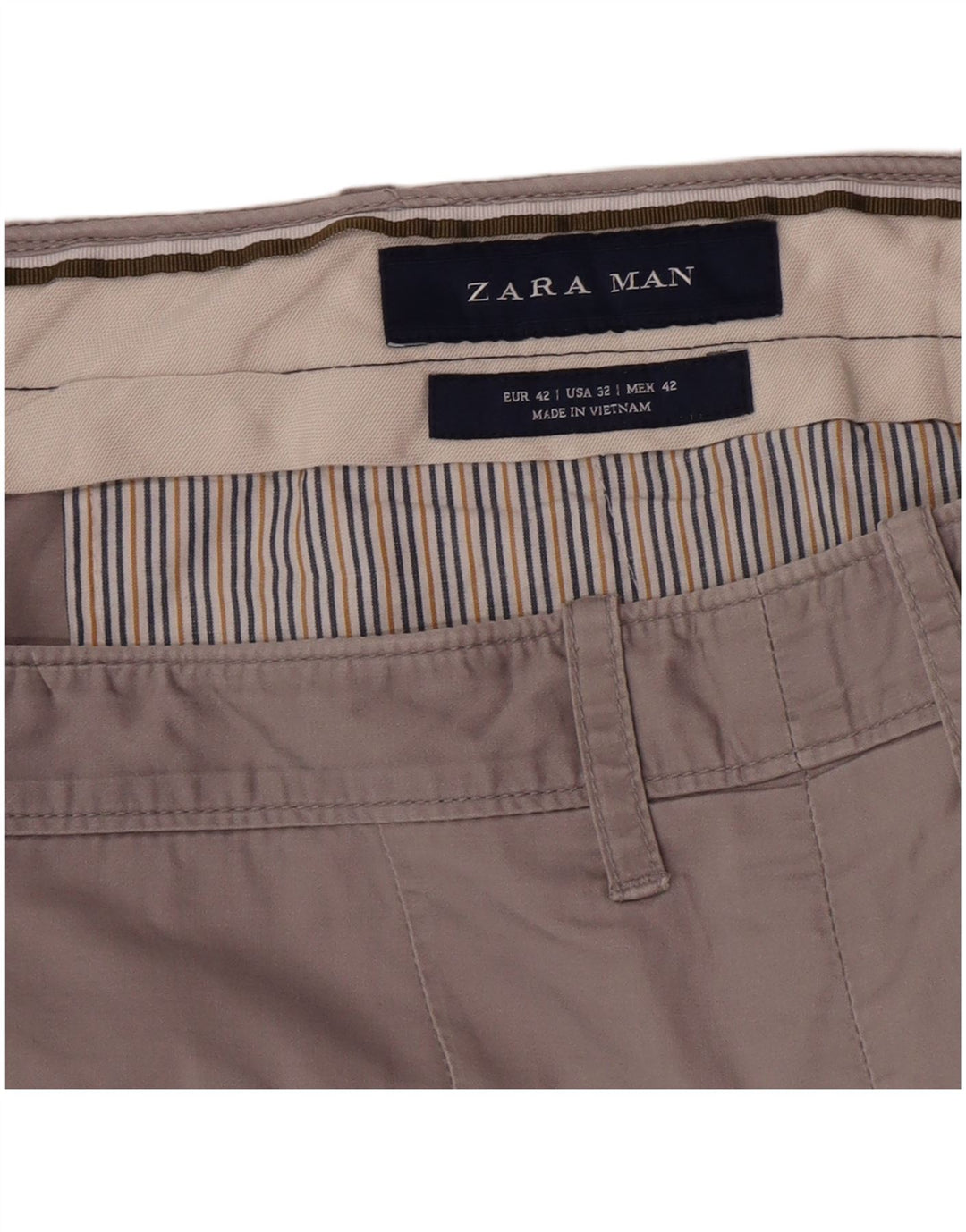 Zara muške chino kratke hlače s štipaljkama EU 42 velike W32 sive