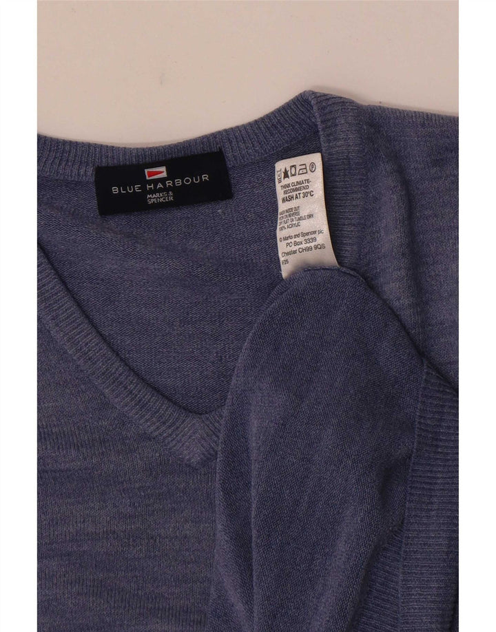 Marks & Spencer muški plavi pulover s V-izrezom plave boje s pjegama