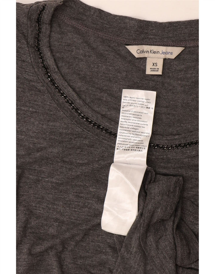 Calvin Klein Ženska široka majica kratkih rukava UK 8 XS sivi rajon