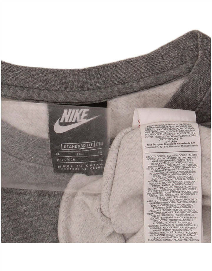 NIKE Boys Graphic Sweatshirt Džemper 13-14 Years XL Grey Flected
