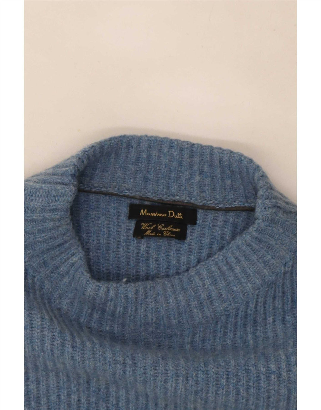 Srednje plavi vuneni muški džemper s kornjačičastim ovratnikom Massimo Dutti