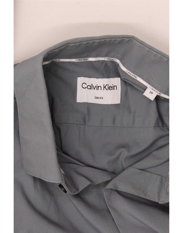 Calvin Klein muška uska košulja veličine 39 srednje siva