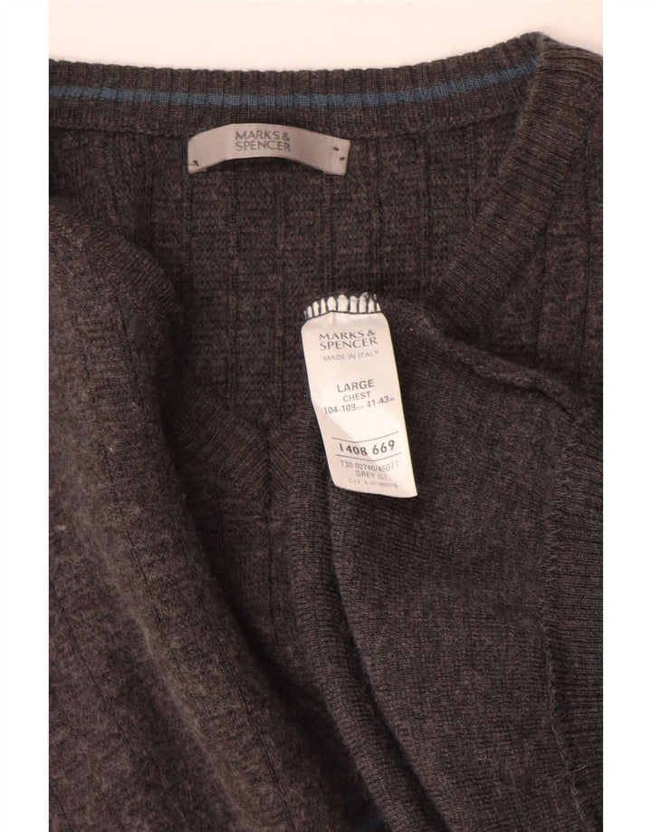 Marks & Spencer muški pulover s V-izrezom veliki sivi akril