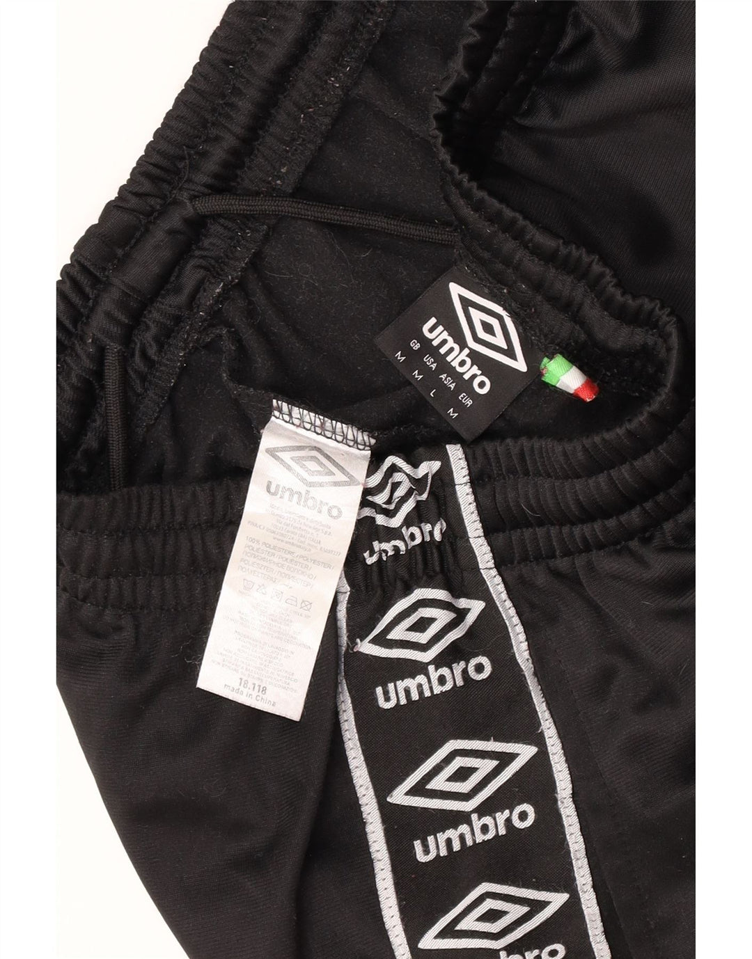 Umbro muške grafičke trenirke srednje crne poliesterske hlače