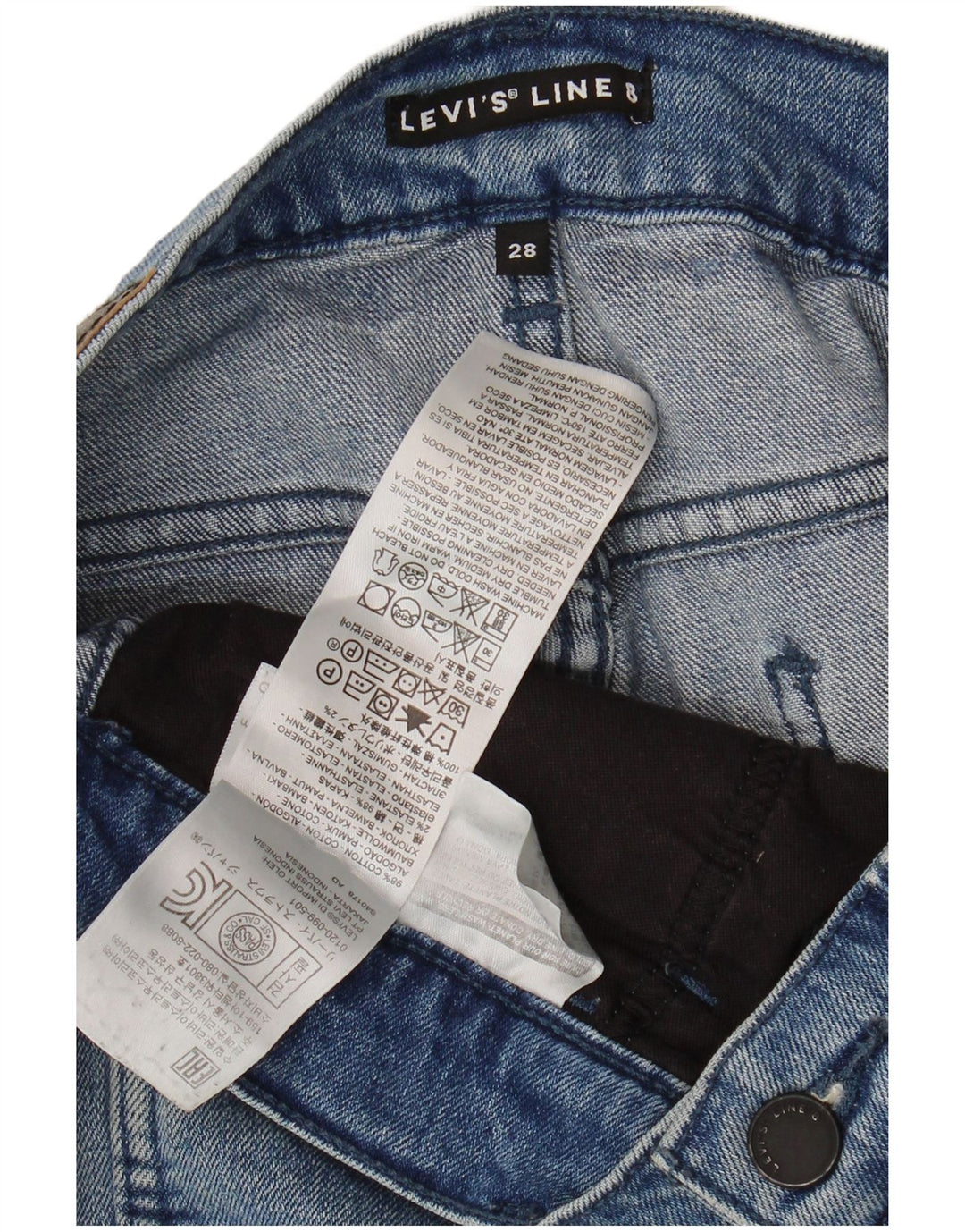 Levi's ženske kratke traper hlače Line 8 W28 srednje plavi pamuk