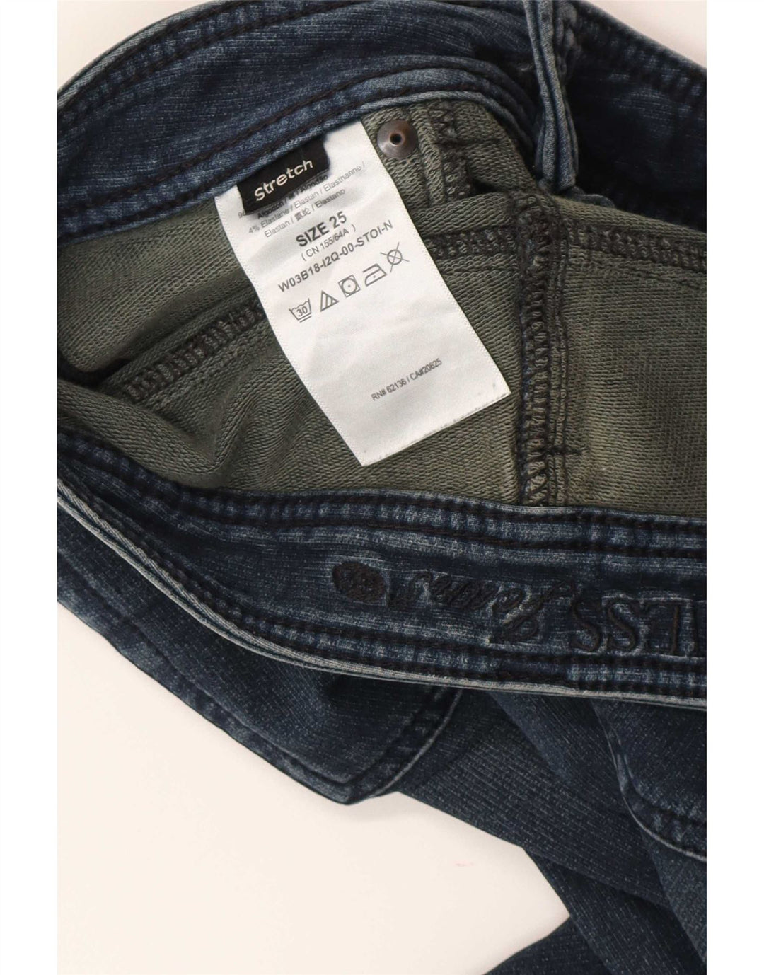 Guess ženske uske traperice W25 L28 plavi pamuk