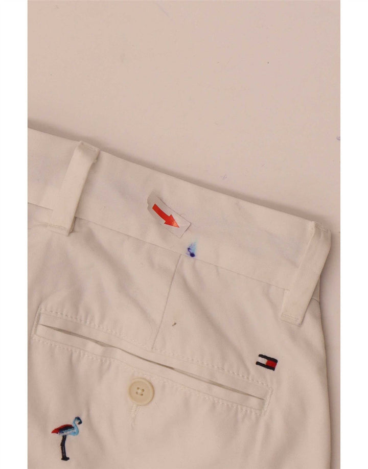 Tommy Hilfiger muške kratke hlače s grafičkim chino W31 srednje bijele boje