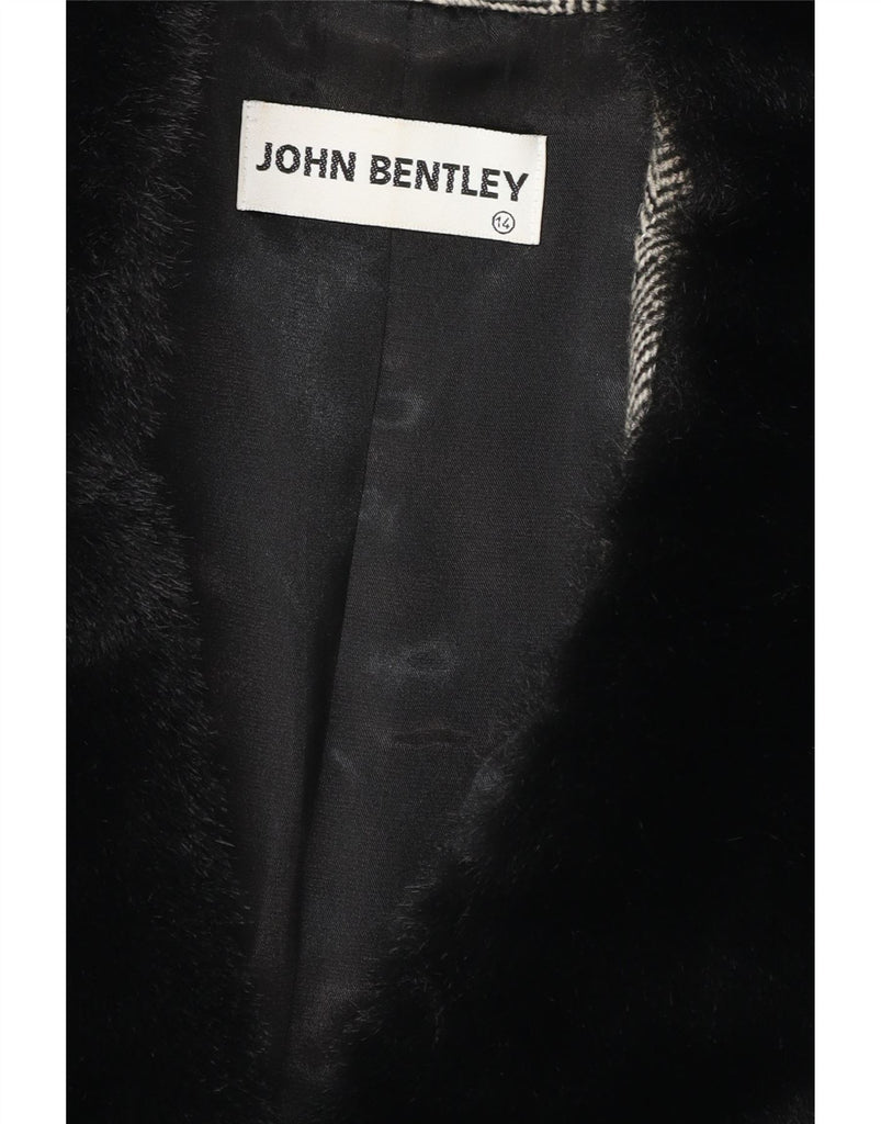JOHN BENTLEY Womens 3 Button Blazer Jacket UK 14 Large Black Herringbone Vintage John Bentley and Second-Hand John Bentley from Messina Hembry 