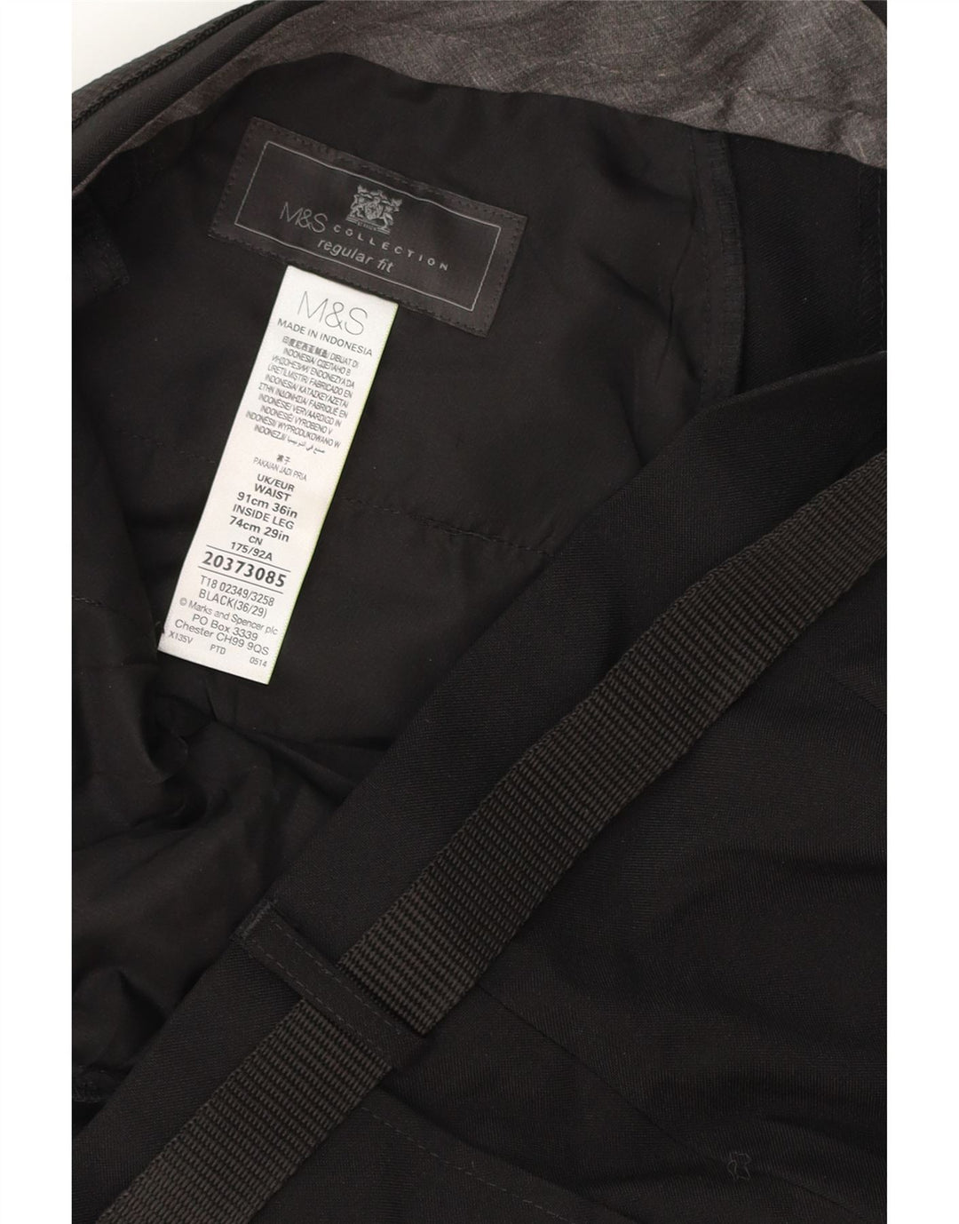 MARKS & SPENCER Muške chino hlače regularnog kroja W36 L29 crni poliester