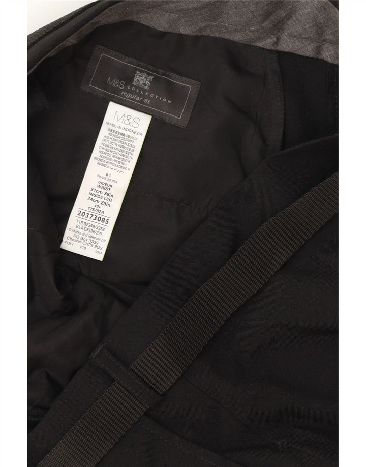 MARKS & SPENCER Muške chino hlače regularnog kroja W36 L29 crni poliester