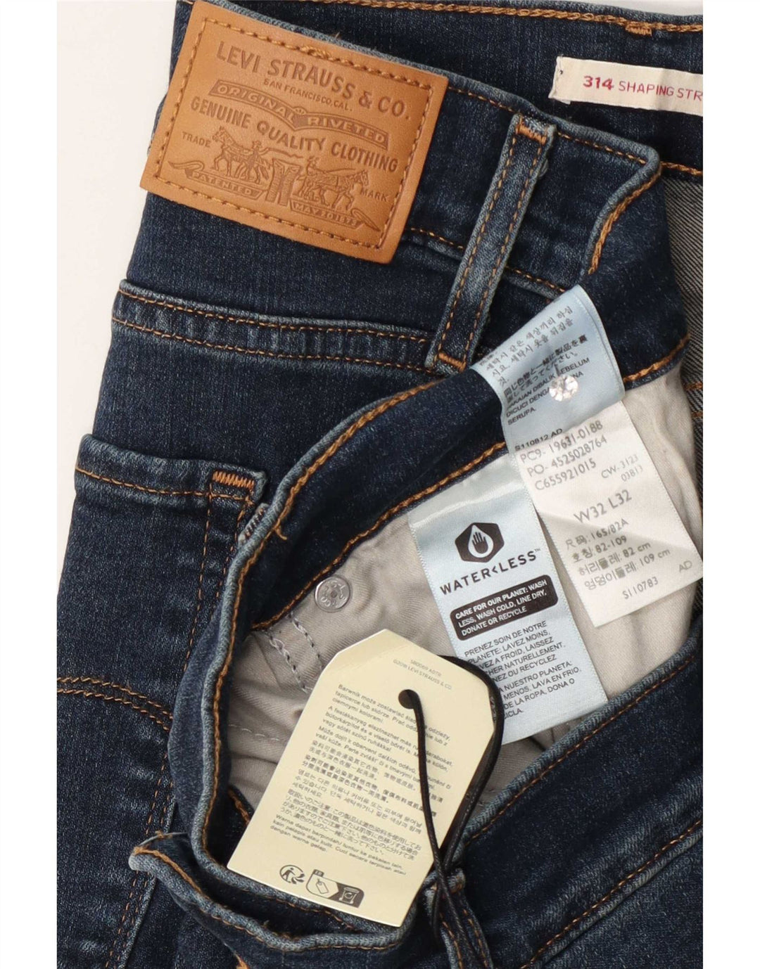 Levi's ženske 314 ravne traperice za oblikovanje W32 L32 tamnoplavi pamuk