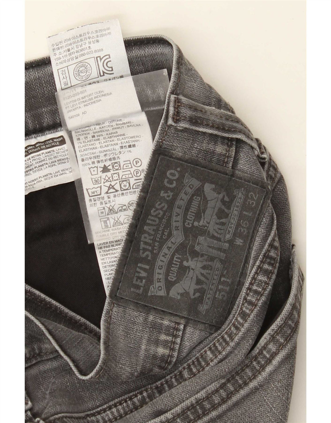 Levi's muške 511 uske traperice W36 L32 sivi pamuk