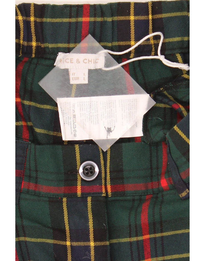 Lijepe i elegantne ženske chino kratke hlače, veliki W32, zeleni karirani poliester