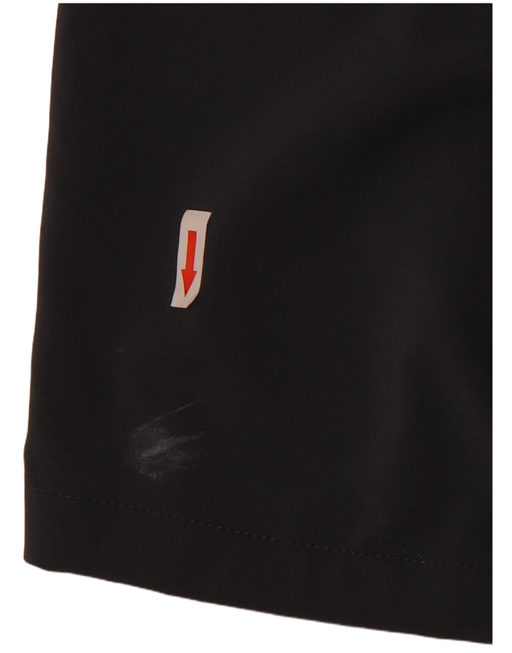 Under Armour Ležerne kratke hlače Heat Gear W32 Srednje sivi poliester