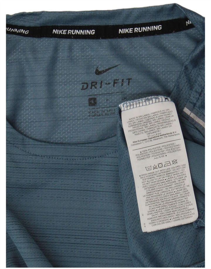 Nike Dri Fit majica s malim plavim prugama od poliestera