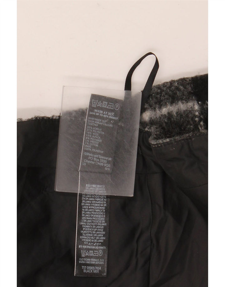 Marks & Spencer ženska mini suknja UK 12 srednje W32 siva karirana akril