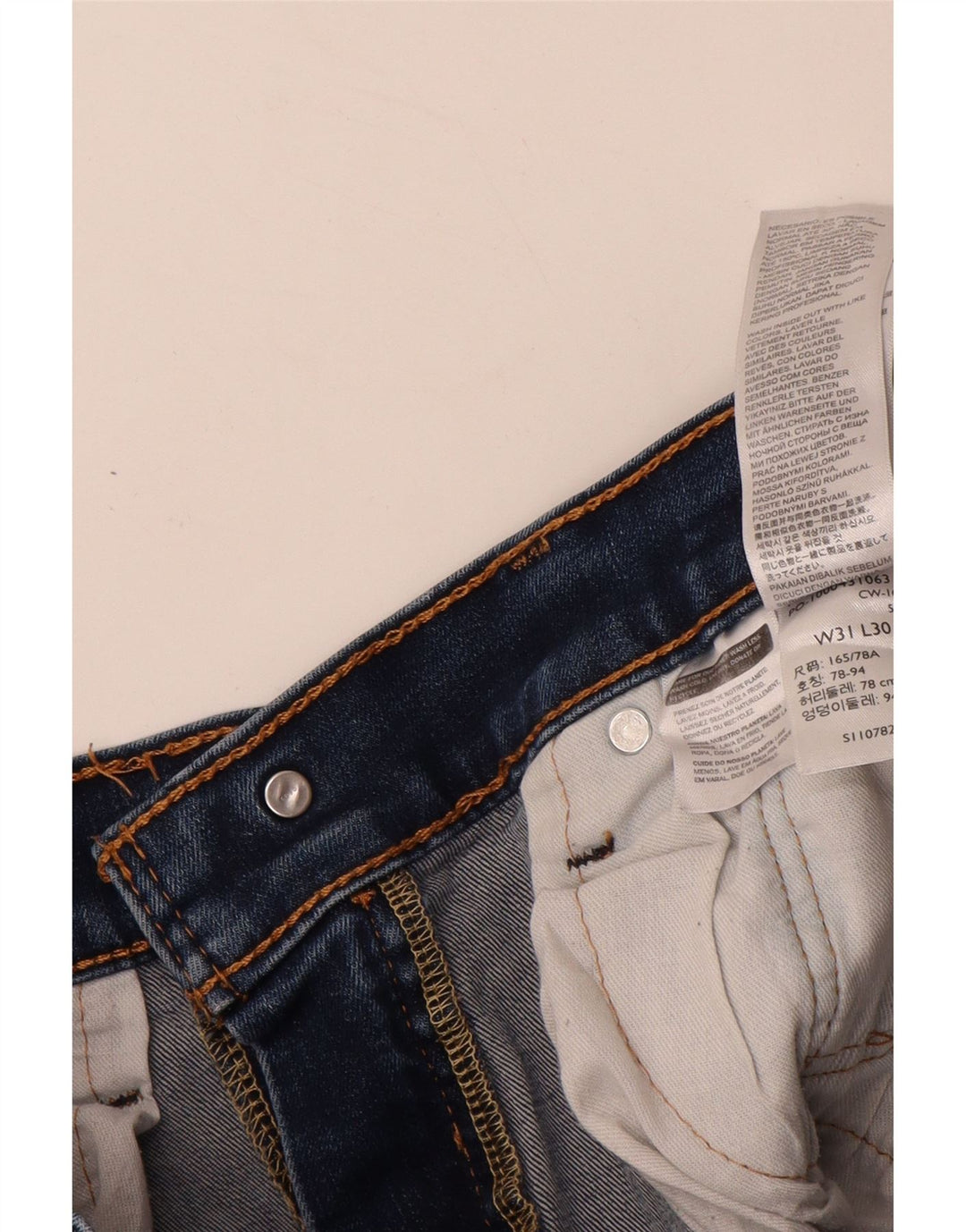 LEVI'S muške 502 sužene traperice W31 L30 tamnoplavi pamuk