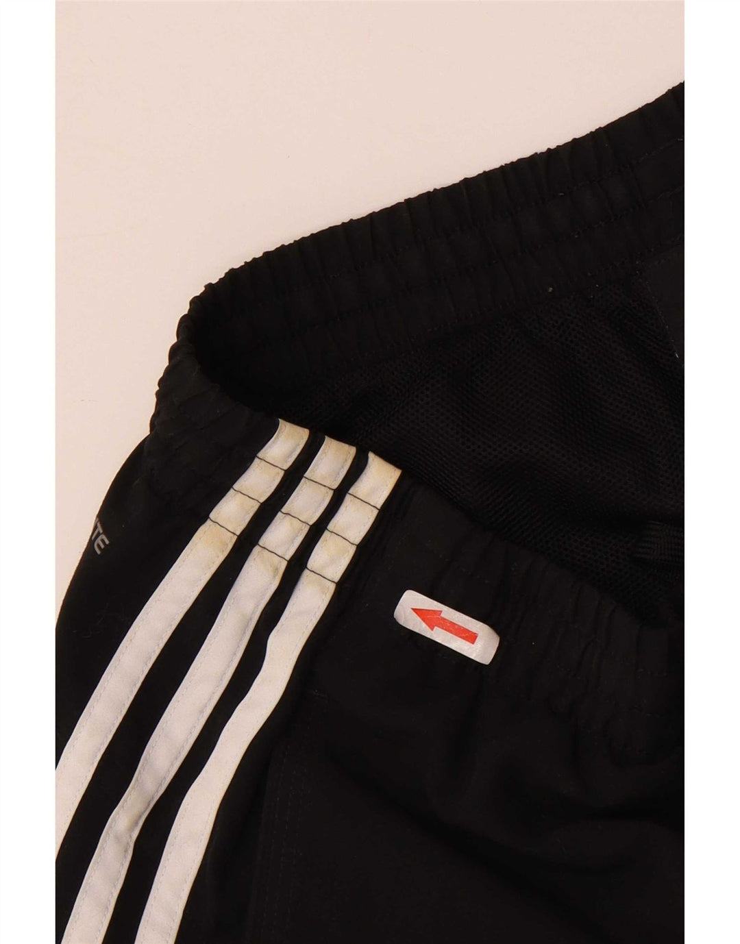 Adidas muške sportske kratke hlače srednje crne boje od poliestera