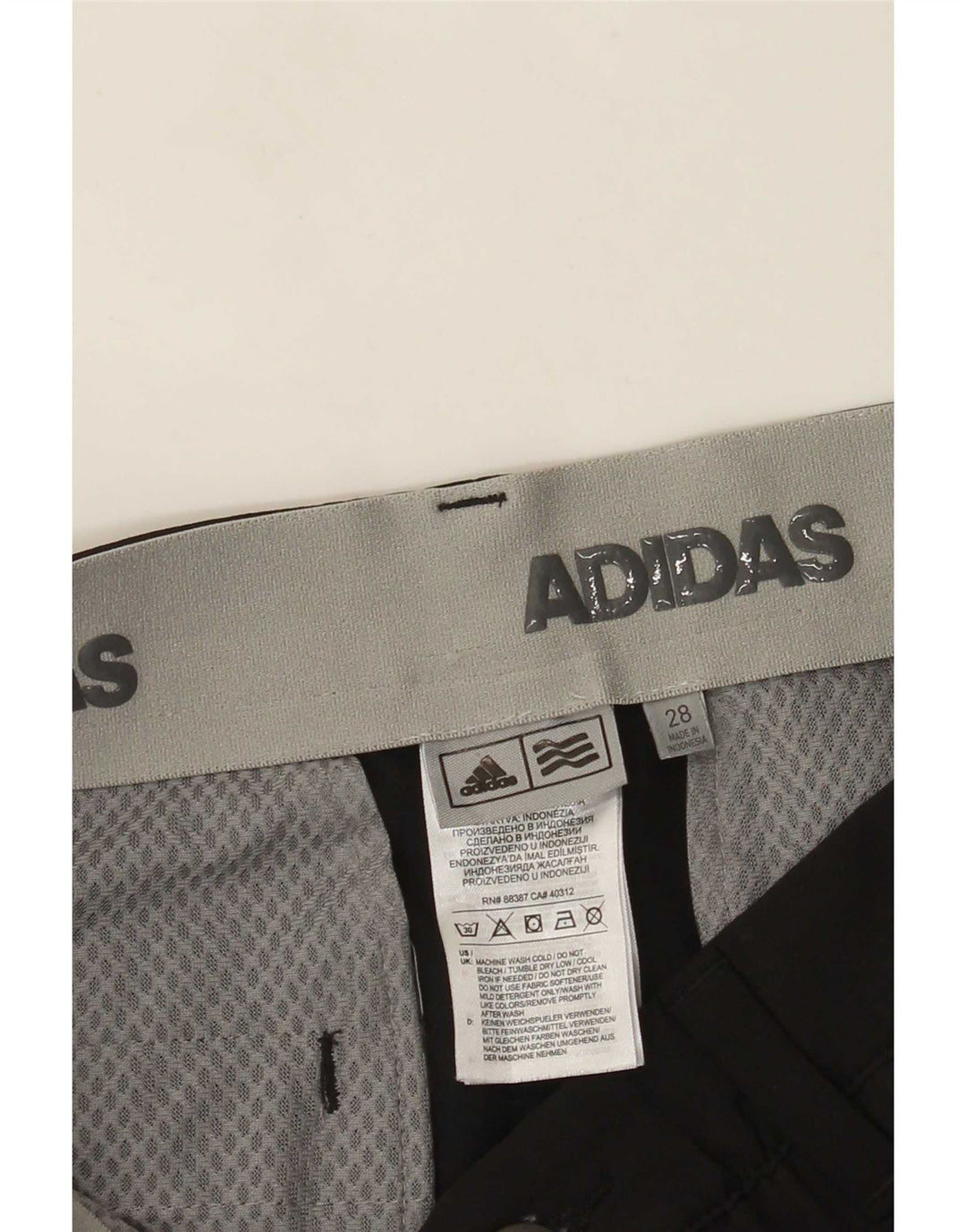Adidas muške chino kratke hlače W28 male crne poliesterske