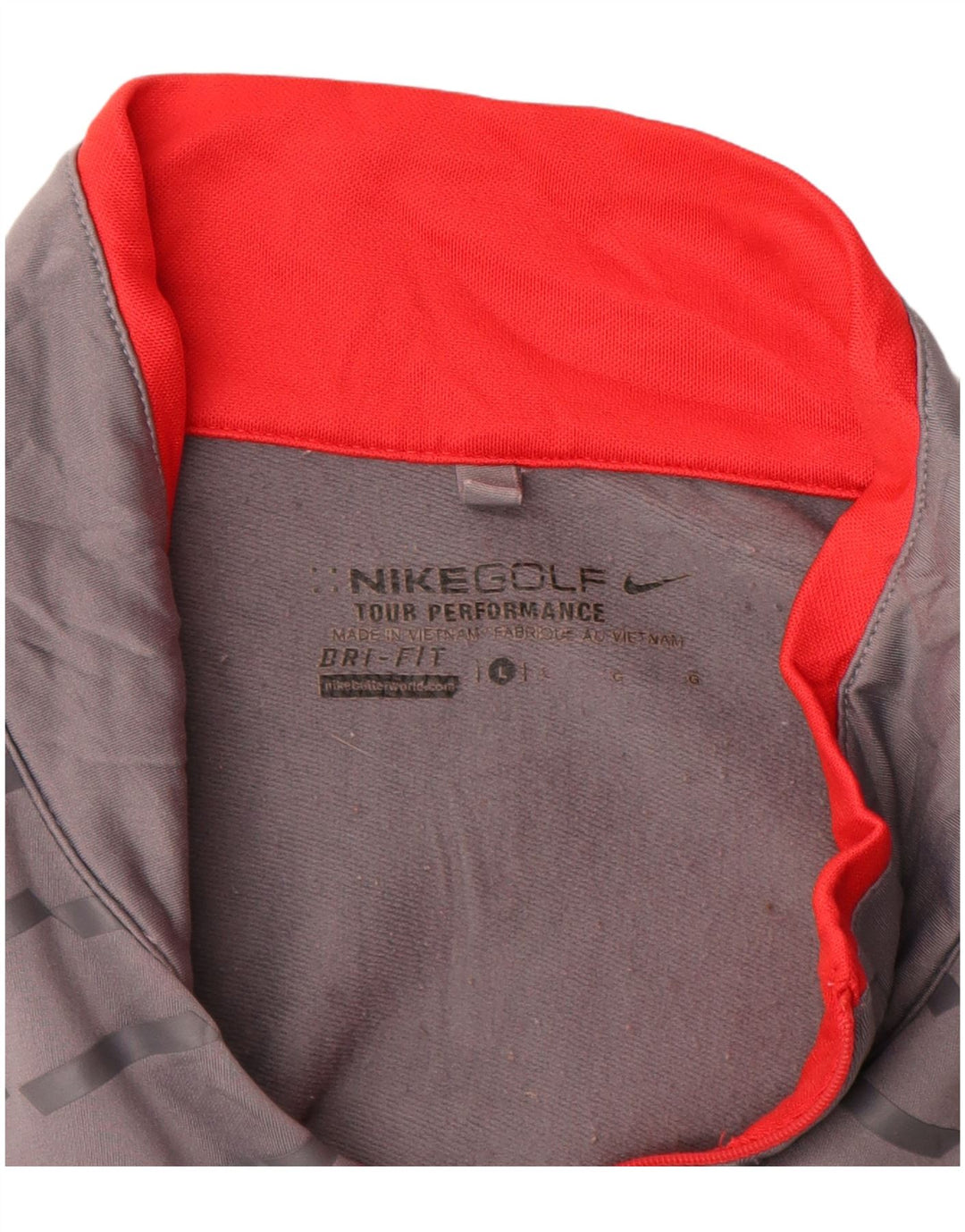 Nike Dri Fit majica s izrezom i velikim gornjim dijelom trenirke na velike sive pruge
