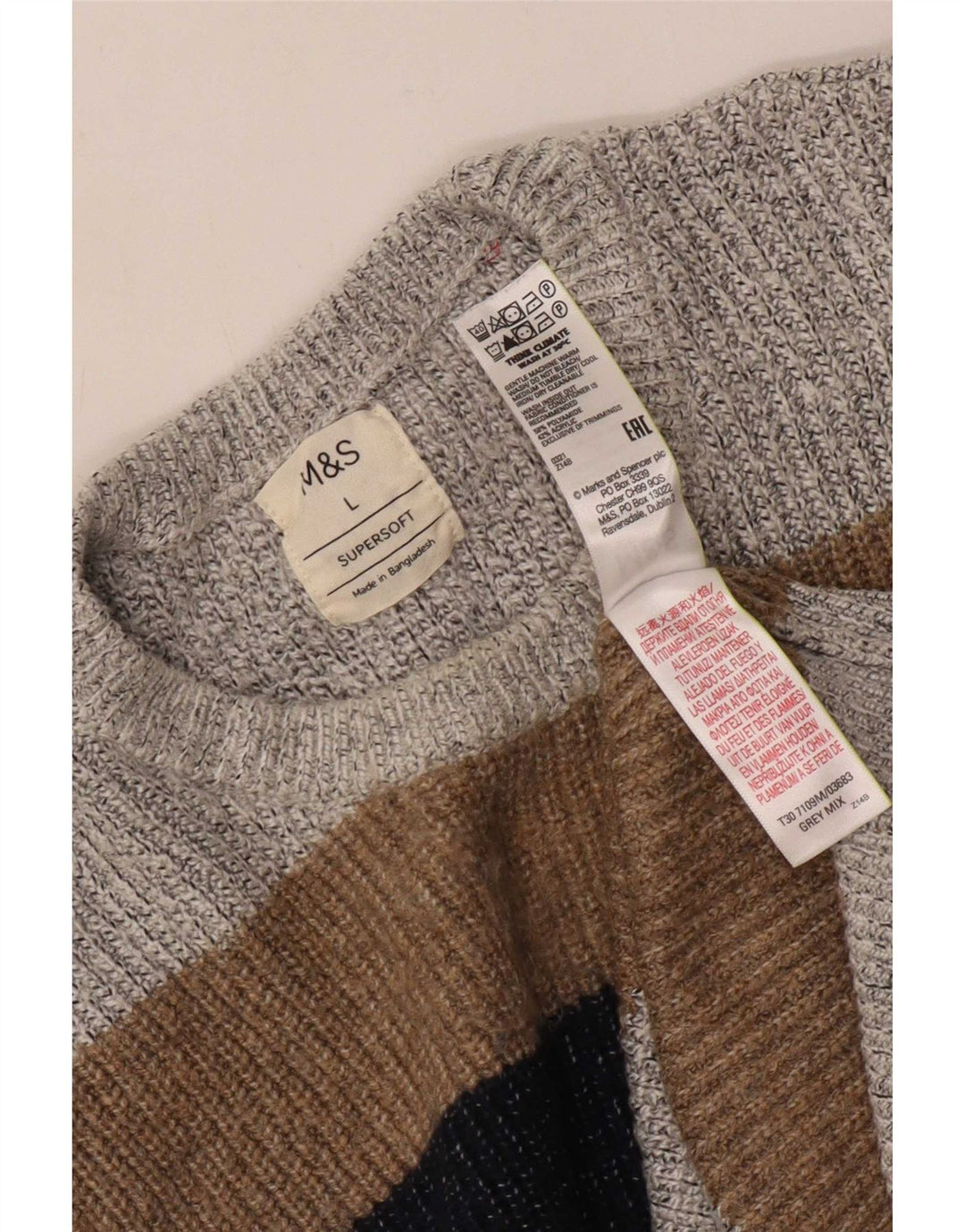 Marks & Spencer muški džemper s okruglim izrezom velikih sivih boja