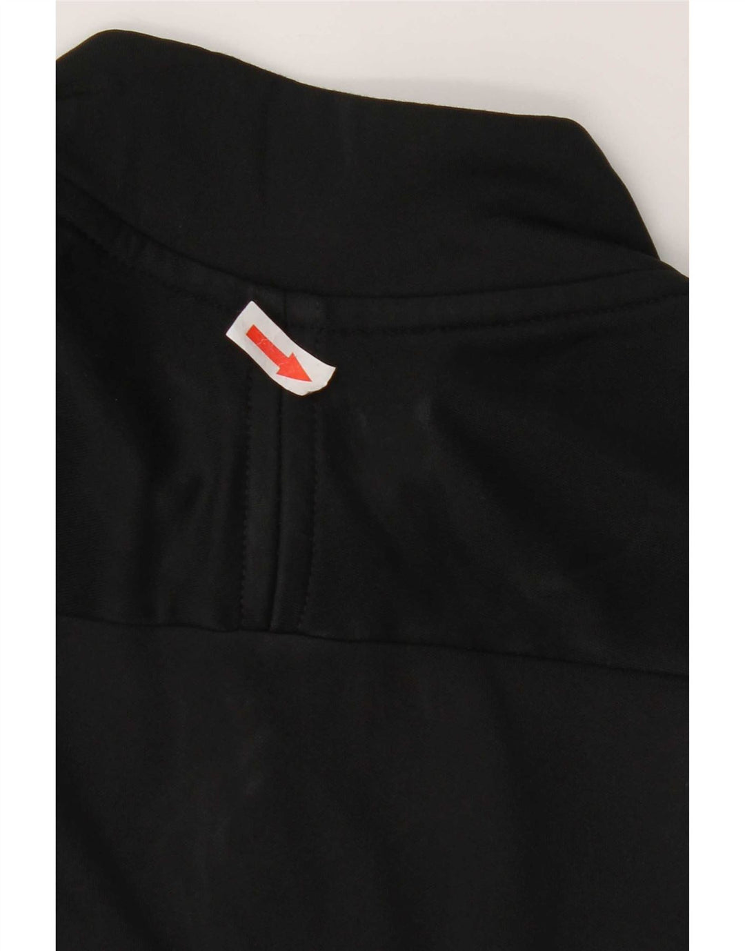 Nike Dri Fit majica s izrezom i srednjim gornjim dijelom trenirke od crnog poliestera