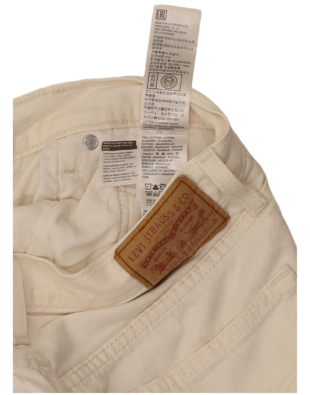 Levi's ženske sužene traperice W28 L26 bijeli pamuk