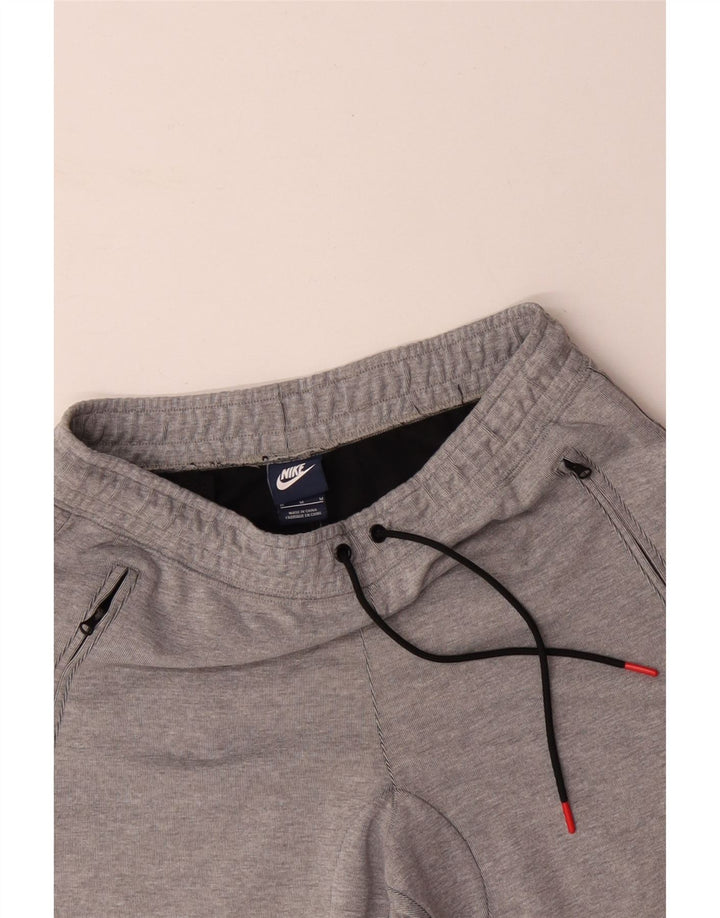 NIKE muške sportske kratke hlače srednje sive boje od pamuka