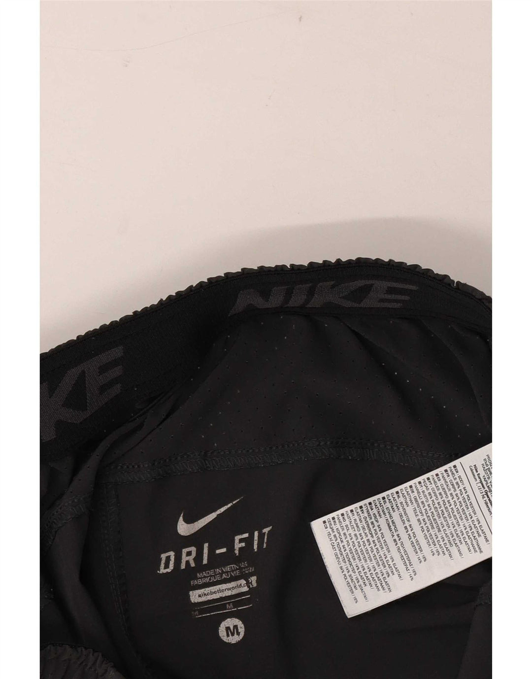 Nike muške Dri Fit grafičke sportske kratke hlače srednje sive boje od poliestera
