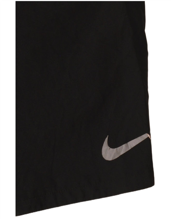 Nike muške Dri Fit sportske kratke hlače srednje crne boje od poliestera