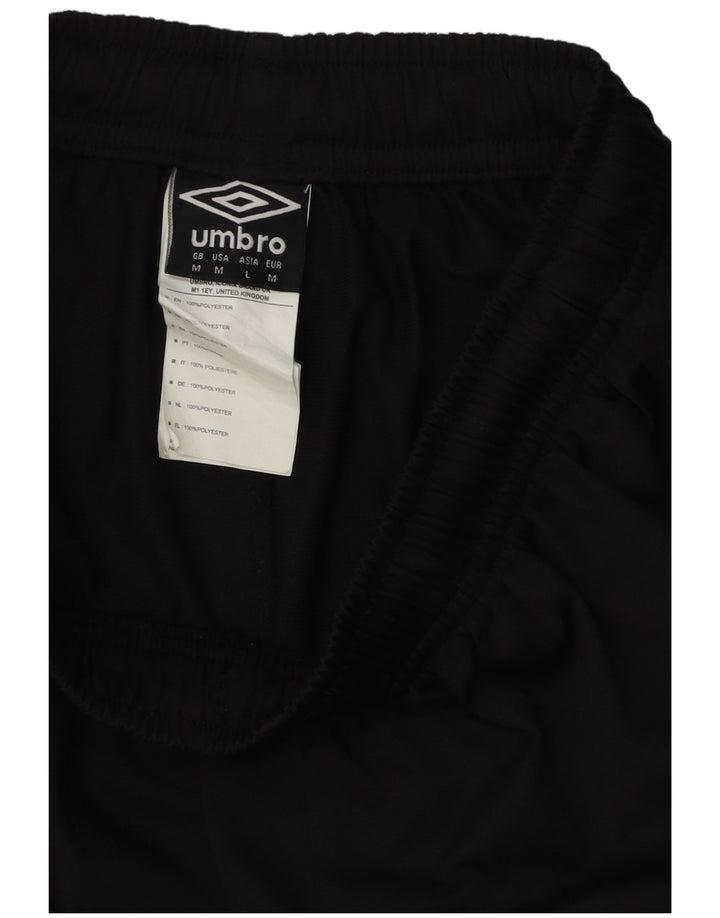 UMBRO muške sportske kratke hlače srednje crne boje od poliestera