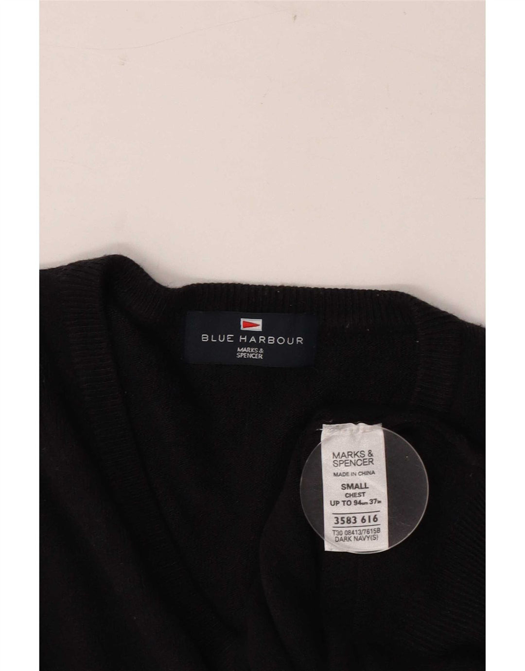 Marks & Spencer muški plavi Harbor džemper s V-izrezom mali tamnoplavi