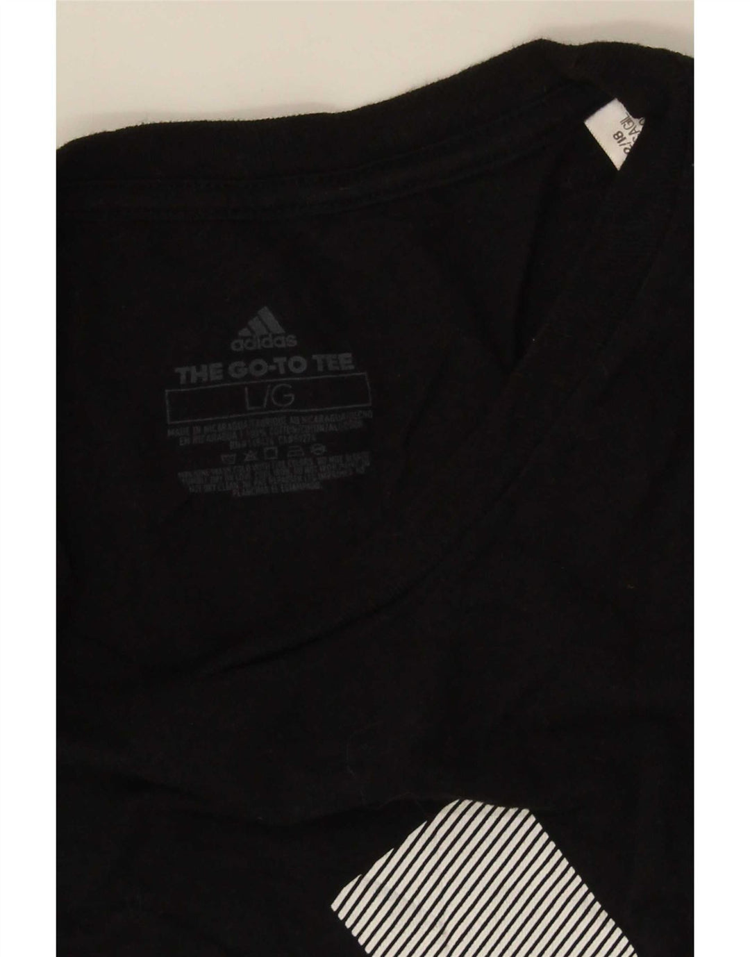 Adidas muška velika crna majica s grafičkim motivima