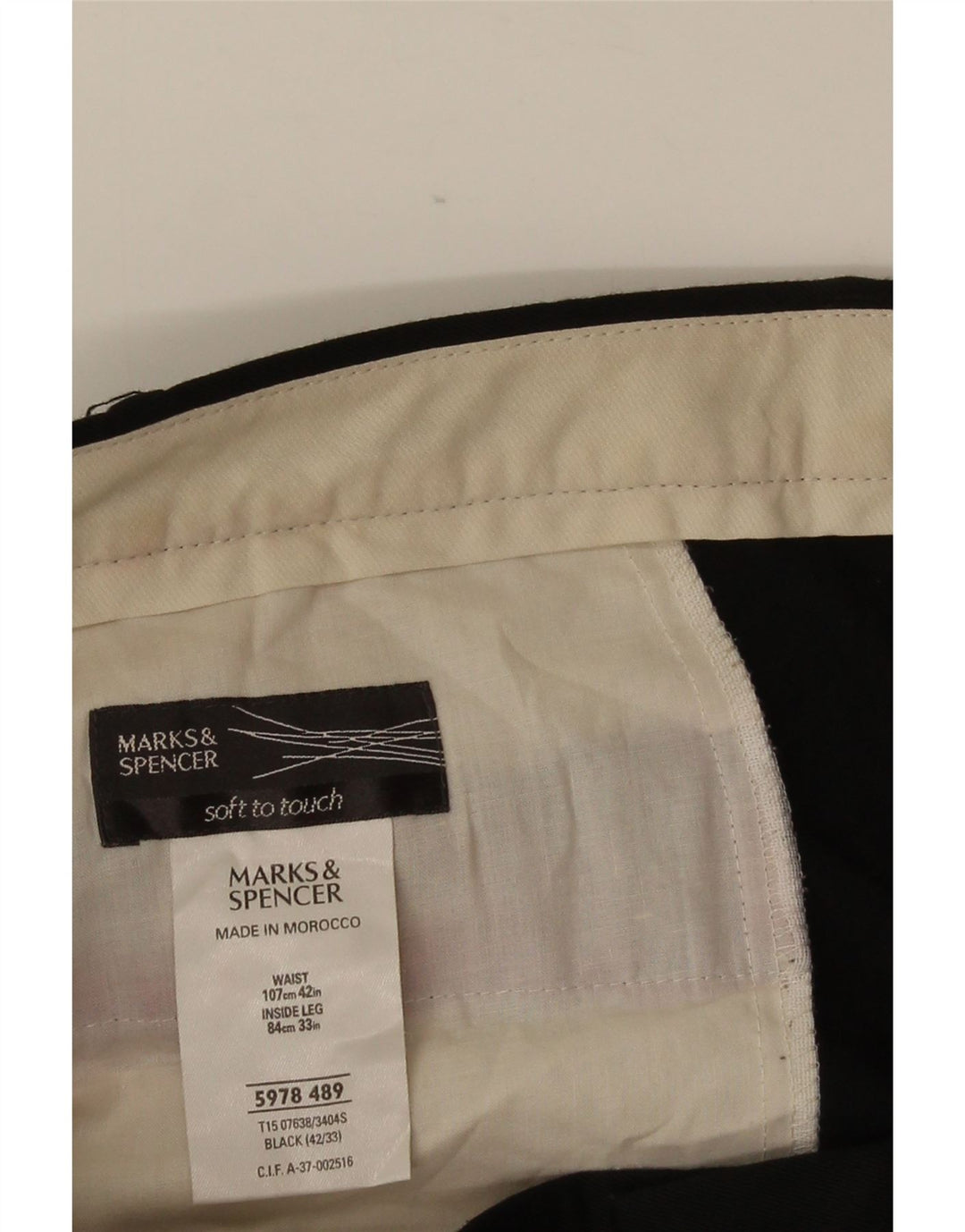 Marks & Spencer muške hlače s štipaljkama W42 L33 crna viskoza