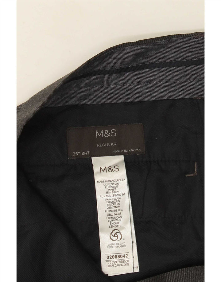 Marks & Spencer muške hlače standardnog kroja W36 L29 sivi poliester