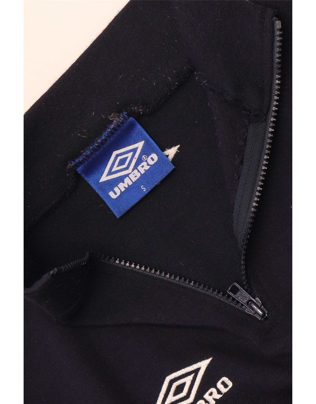 Umbro muška majica s kratkim izrezom i kratkim izrezom, mala tamnoplava