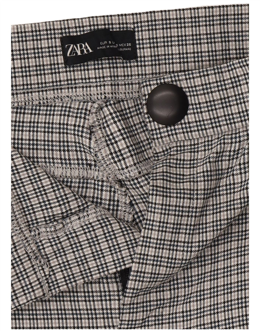 ZARA ženske ležerne hlače s kratkim krojem, male W26 L26 sivi ševron