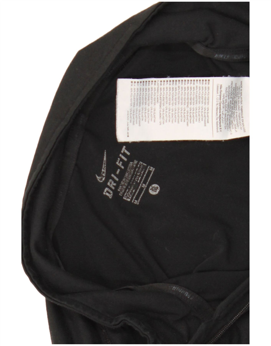 Nike Dri Fit majica s izrezom i srednjim gornjim dijelom trenirke od crnog poliestera