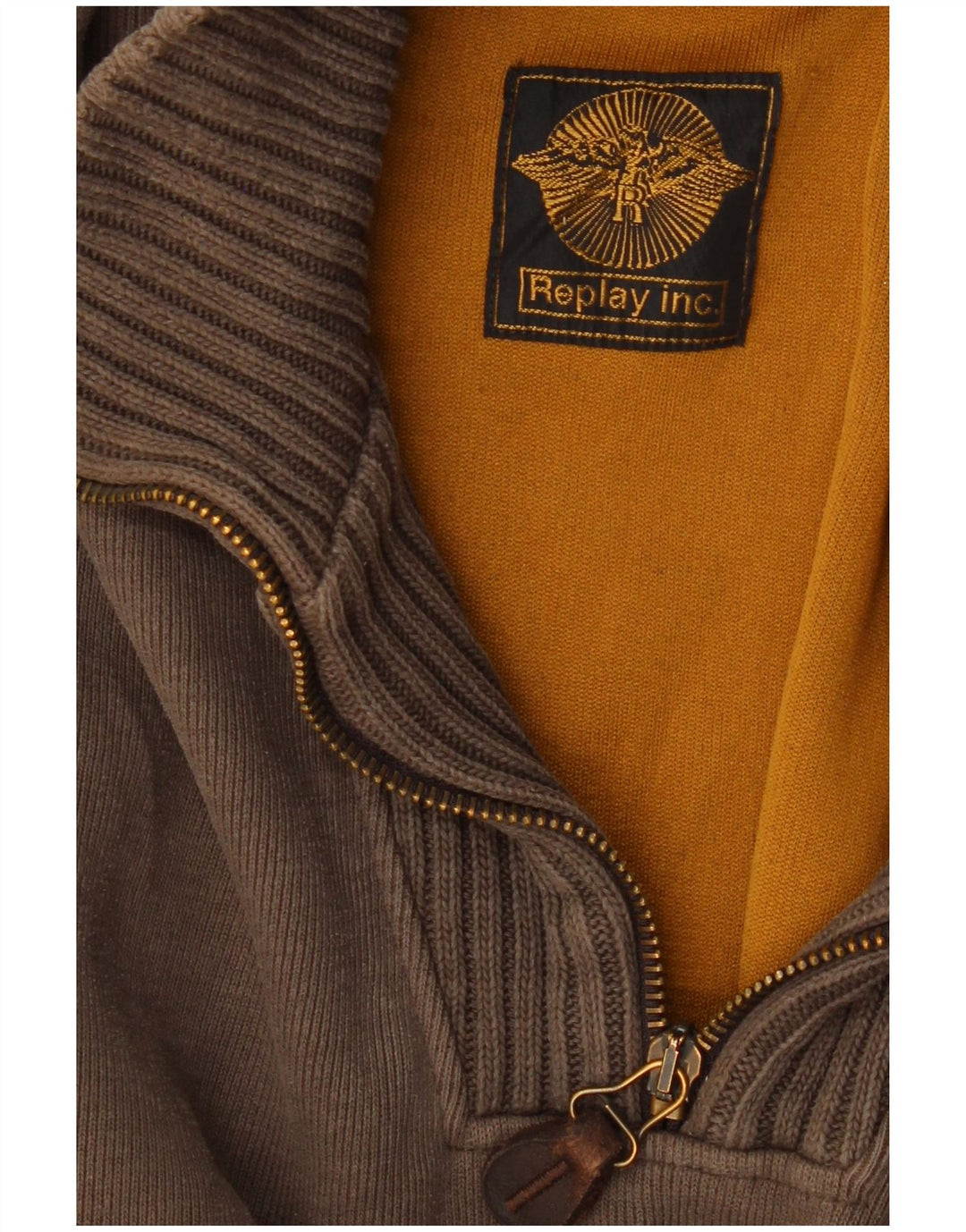 REPLAY muški džemper s izrezom i srednje sivim džemperom